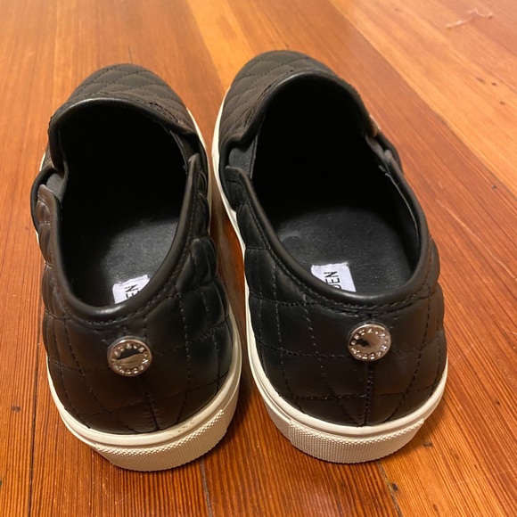 Steve Madden women’s sneakers - Picture 3 of 8